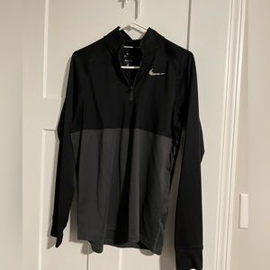 COPY - Great condition! Men’s quarter zip jacket.